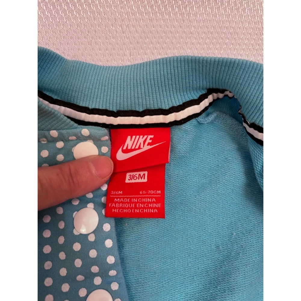 Nike 3pc Outfit Set 3/6M Blue Polka Dot Jacket Bodysuit Skirt Baby Girl - Picture 3 of 6